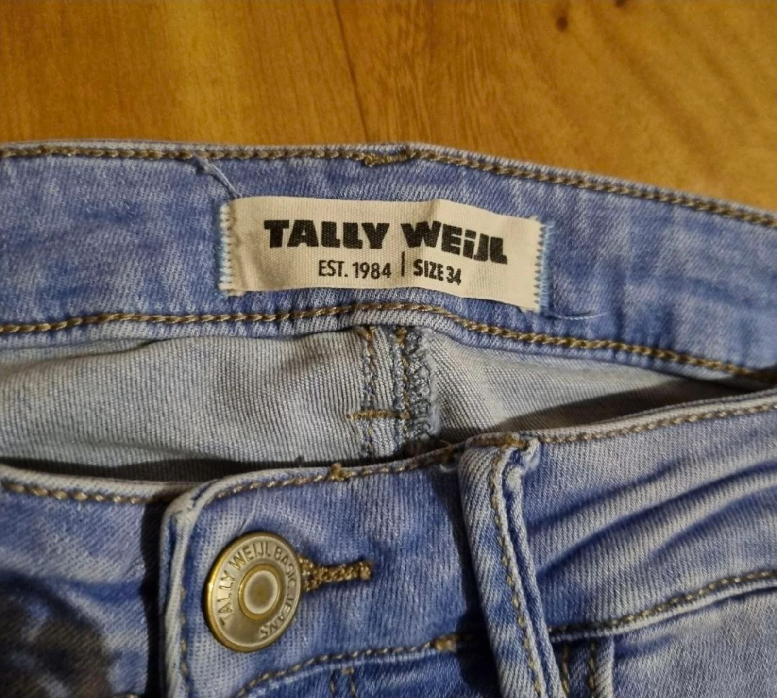 Tally Weijl slim jeans lichtblauw knieën open maat 34 – photo 3